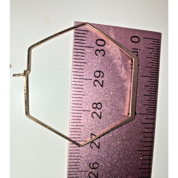 Gold Plated Brass Base Geometric Wire 1.5" Earring! - Picture 5 of 5